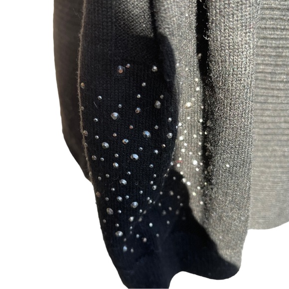 Beautiful warm cardigan. Brand is Jayley - Picture 2 of 3